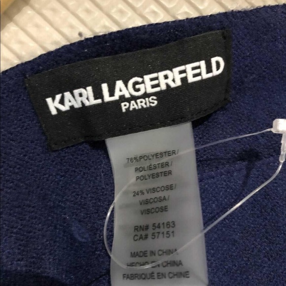 Karl Lagerfeld scarf - Picture 3 of 3